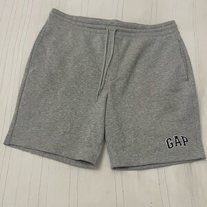 NWOT Men’s Gap Shorts Sz XL
